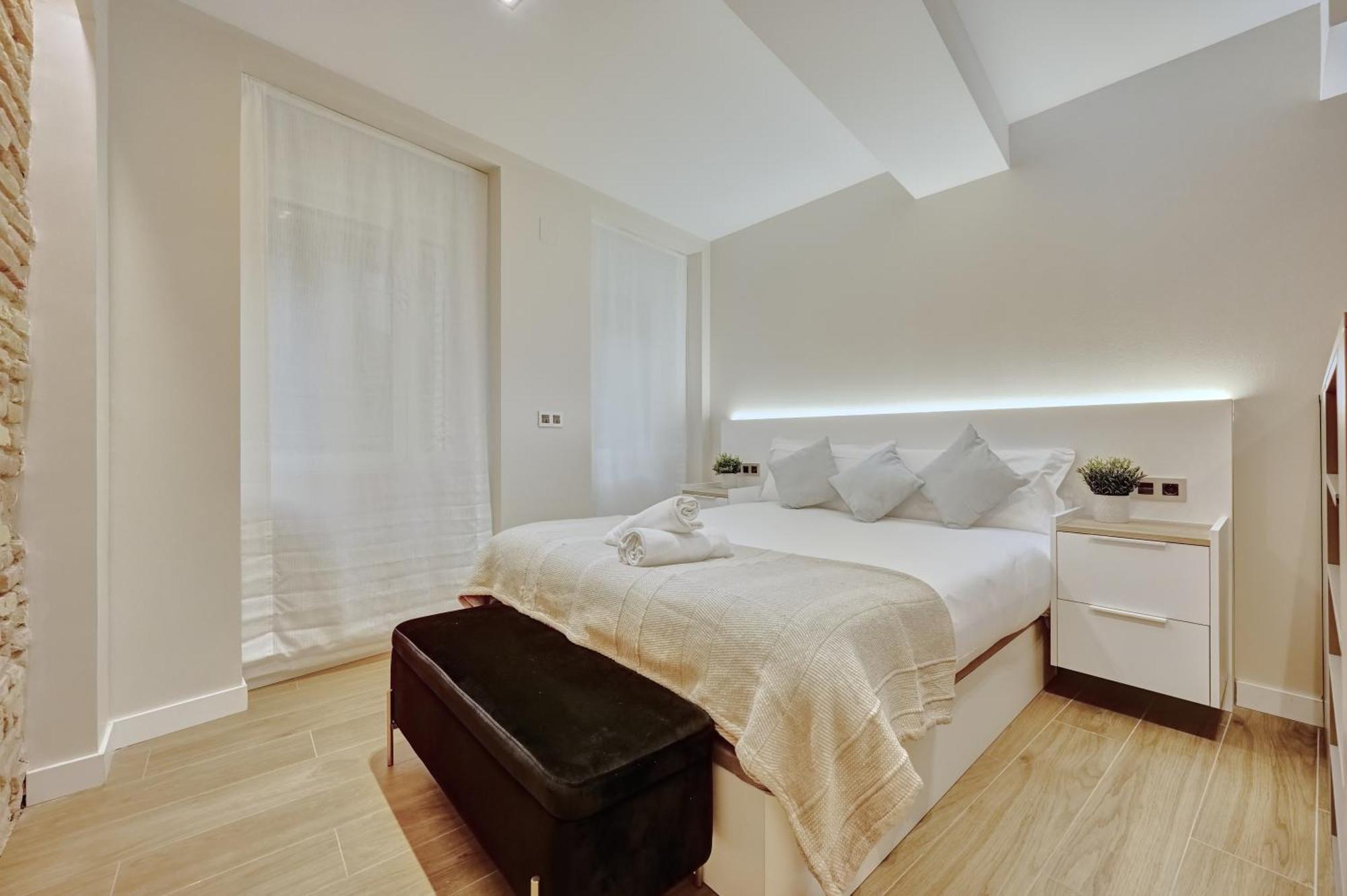Edificio Joya By Clabao * Pamplona